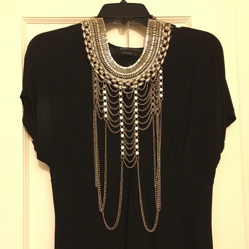 NWT Collar Necklace